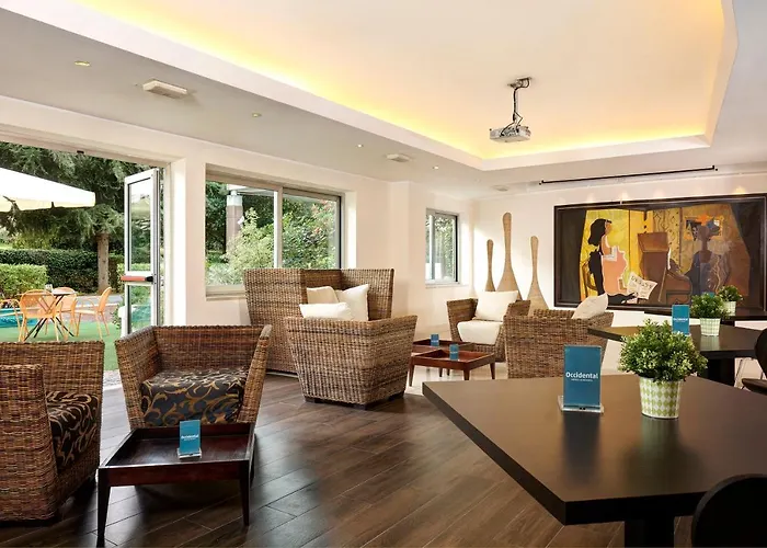 Otel Occidental Aran Park 4*