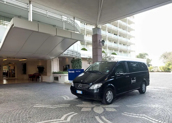 Occidental Aran Park Hotel 4*