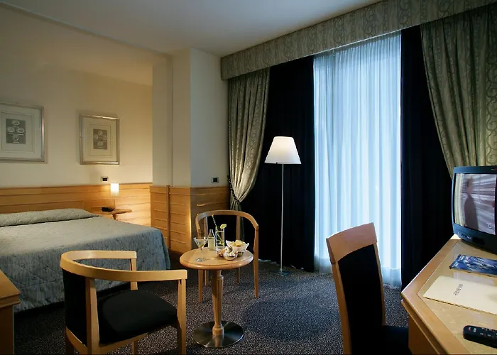 Otel Occidental Aran Park