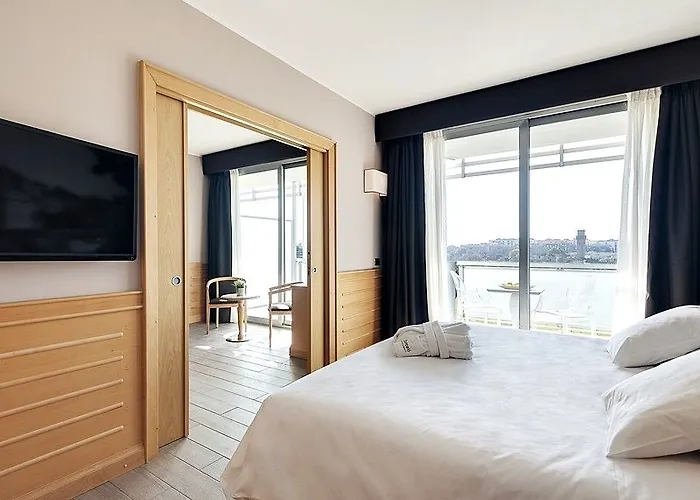 Occidental Aran Park Otel
